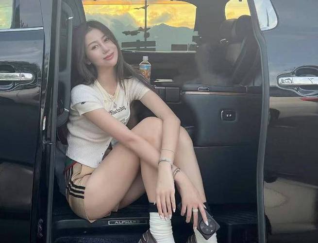 陈利浩现在妻子_陈露孙悦分手传闻_孙悦陈露婚姻状况