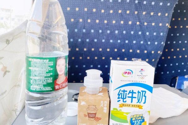 美工刀和剪刀过安检能过去吗_美工刀过安检被登记了会怎样_美工刀能不能过安检