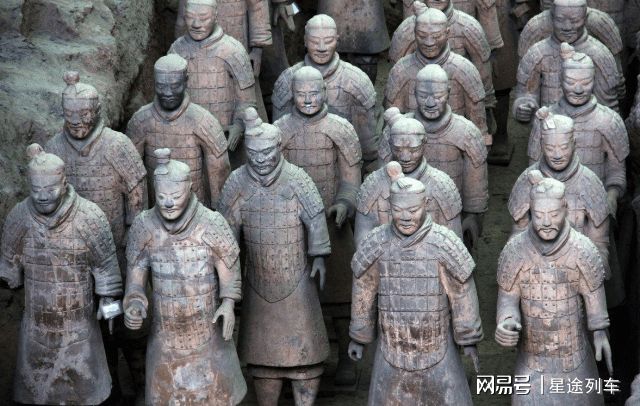 双眼皮兵马俑摘牌_兵马俑双眼皮缺失之谜_秦朝兵马俑单眼皮原因