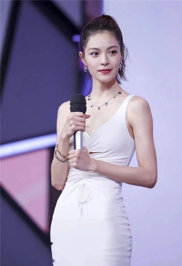 美人肩自测方法_美人肩标准_美人肩主图公式