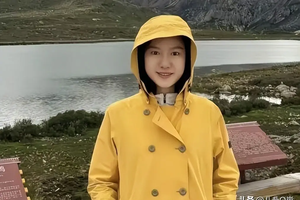 翁帆川西旅行_翁帆最新生活状态_翁帆对杨振宁不耐烦了