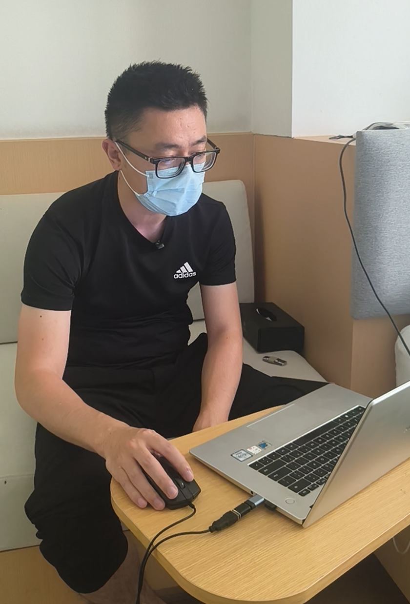 反偷拍博主“追鼠记”周先生。